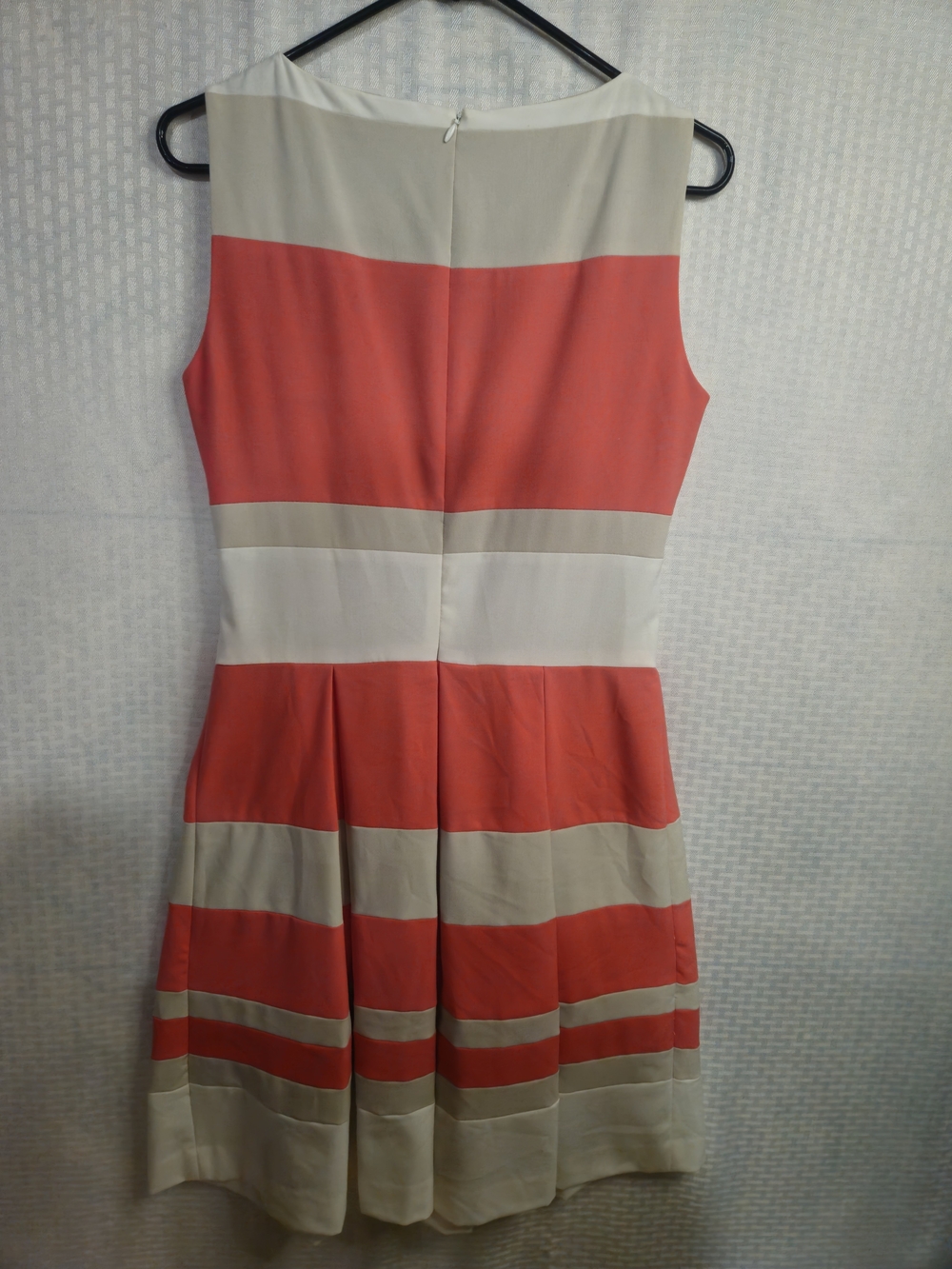 Lauren Ralph Lauren Vibrant Orange White & Tan Striped Pleated Dress Size6 - Picture 3 of 7